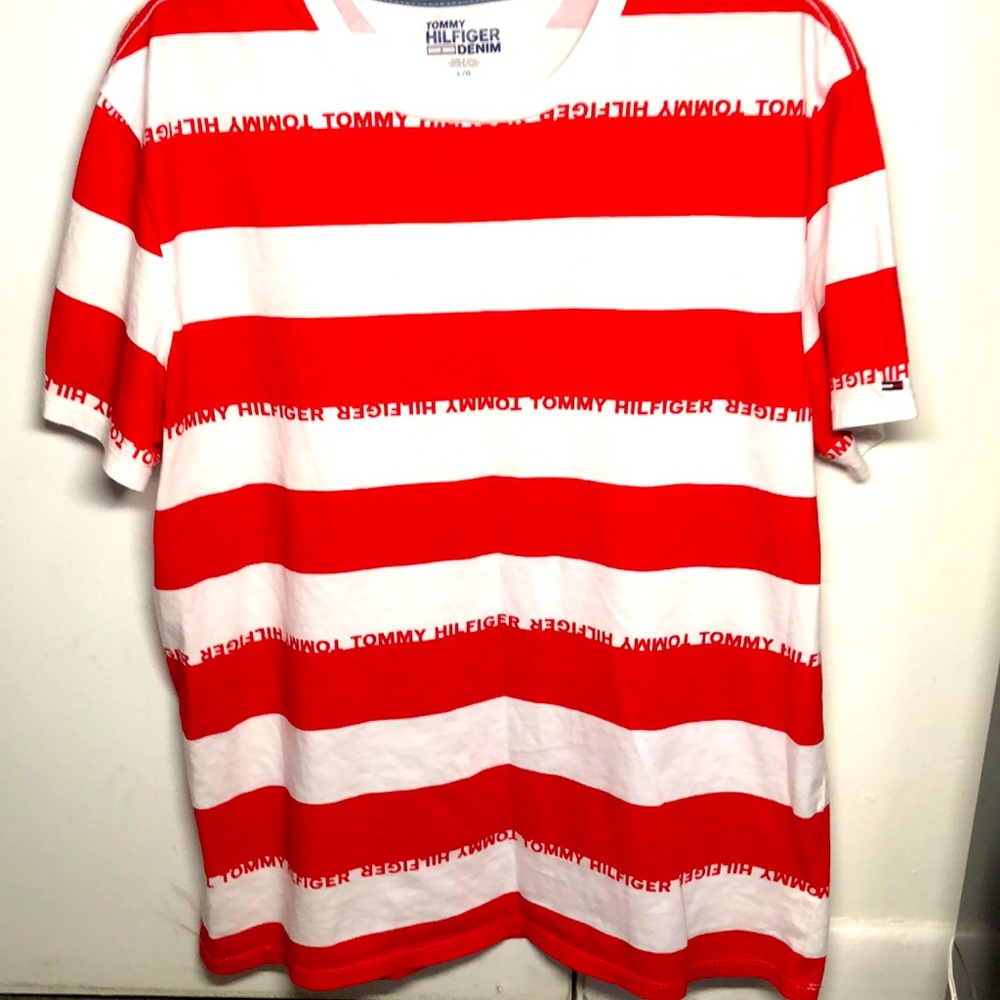 Red and White Tommy Hilfiger short sleeve T-shirt